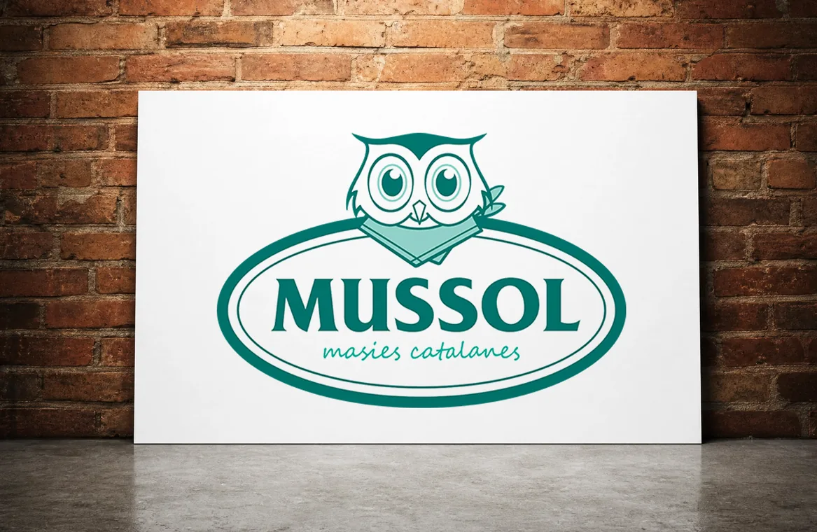 Proyecto de branding de El Mussol por Blackstone