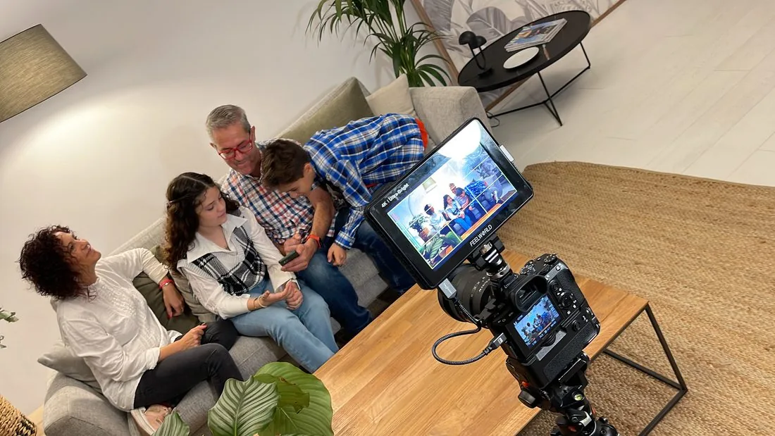 Día a día de Blackstone — equipo, rodajes y oficina
